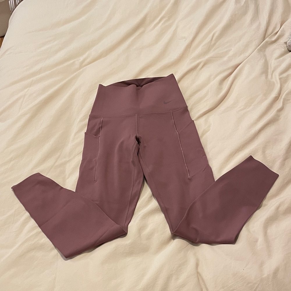 Nike Universa Medium Support High Waist 7/8 Mauve Leggings